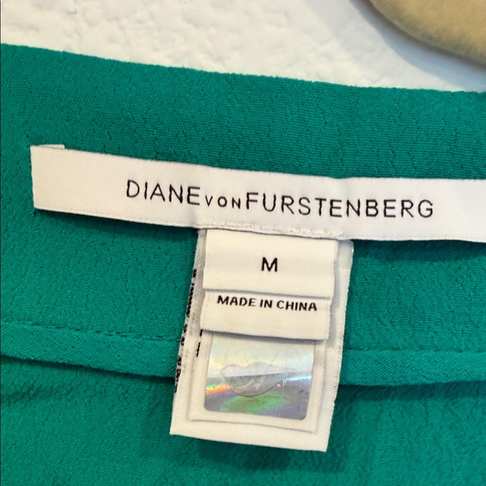 Diane Von Furstenberg Vibrant Green Blouse - Picture 2 of 5
